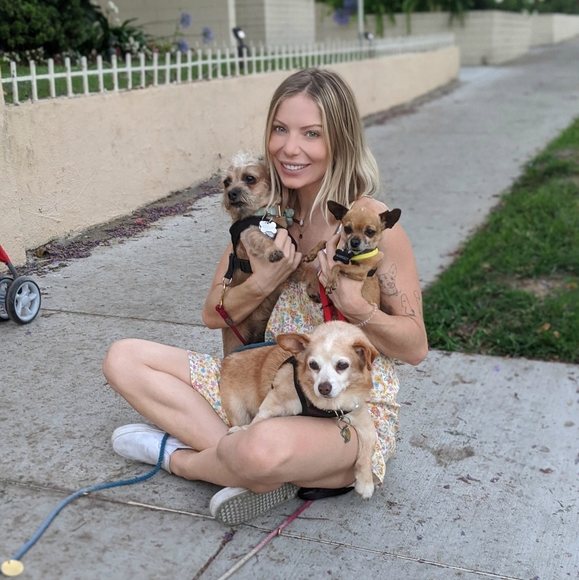 Meet your Posher, Hannah - Picture 3 of 4